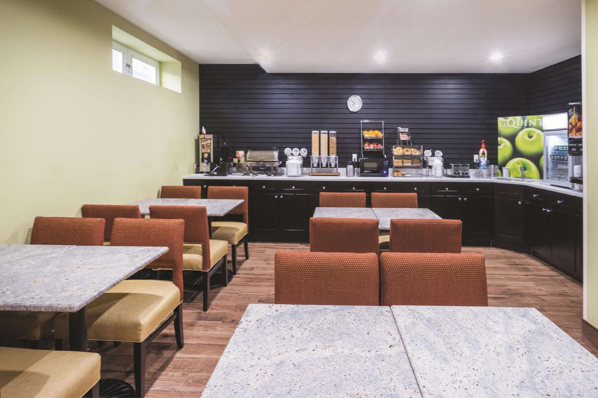 La Quinta By Wyndham Brooklyn Central New York Extérieur photo